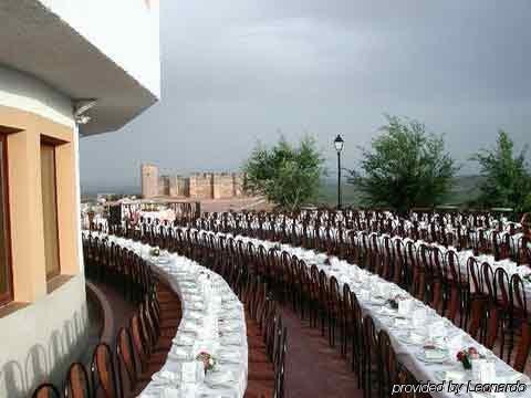 Hotel Restaurante Banos Baños de la Encina Restaurant foto